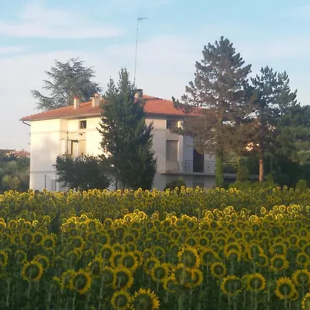 Il Ponte Di Legno Bed & Breakfast Fermo