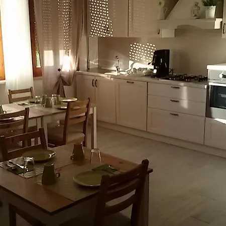 Il Ponte Di Legno B&B 페르모